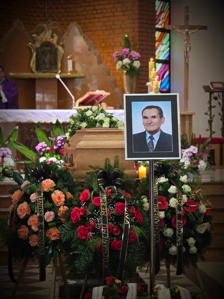 ś.p. Stanisław Trznadel z Dąbrówki, spoczął na miejscowym cmentarzu
